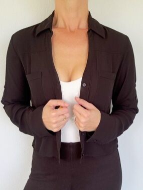 Express Portofino black chiffon cropped collared button down blouse size small